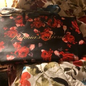 Victoria secrets tote new beautiful roses